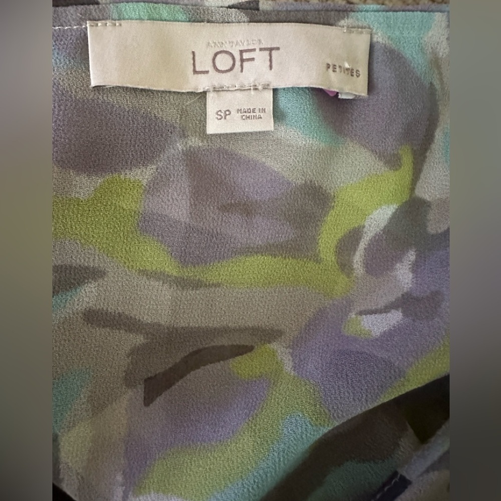 Loft ruffled top - Picture 5 of 6